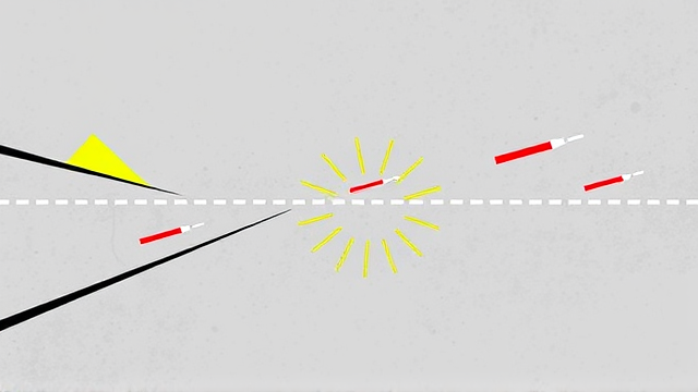 小印度路口三车连环撞 附近商户忧安全隐患